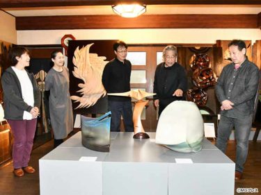 彫刻家・上條俊介作品を朝日美術館に寄贈 松本の仙石鐡也さん宅に保管